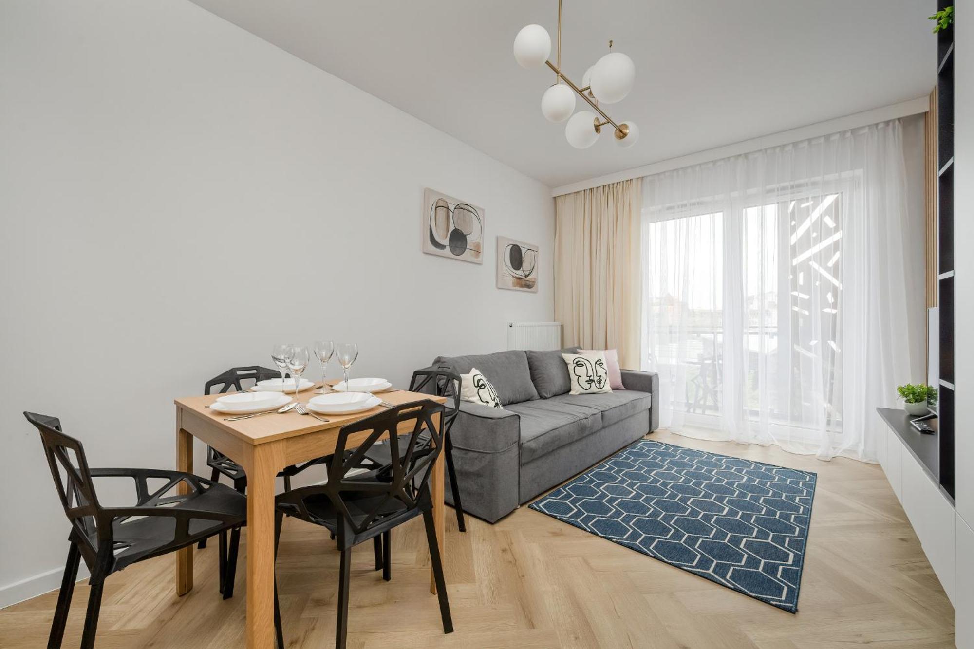 Michalczyka Stylish Apartment With Parking In The City Center Of Wroclaw By Noclegi Renters Esterno foto